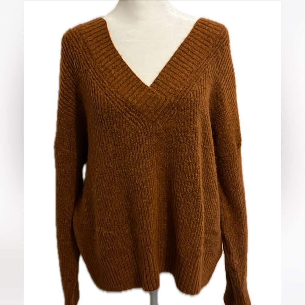 Topshop V-neck knit sweater